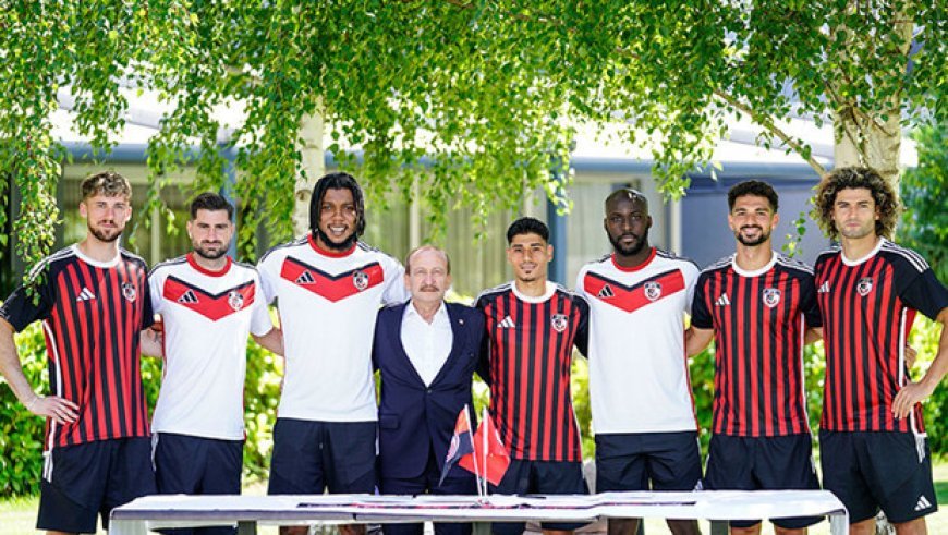 Gaziantep FK'den imza şov: 7 transfer birden açıklandı!