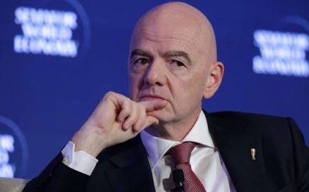 Infantino çark etti, Dünya Kupası satılmıyor!