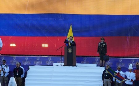 Kolombiya'da yeni dönem! Sağcı lider De la Espriella yemin etti
