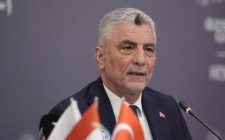 Bakan Bolat: Habur Gümrük Kapımızda 2026'nın günlük TIR çıkış rekorunu kırdık