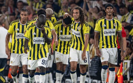 Fenerbahçe, Lyon maçı kadrosunu UEFA'ya bildirdi!