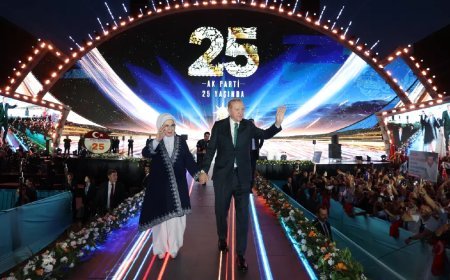 AK Parti 25 yaşında. 100 binin üzerinde kişi katıldı