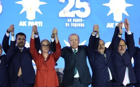 AK Parti’ye 7 belediye başkanı katıldı