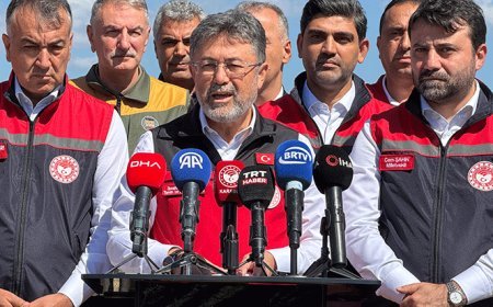 Bakan Yumaklı: Hasat sezonunu 140 milyon tonluk rekor üretimle kapatacağız