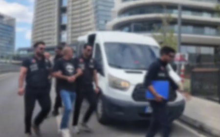 Galatasaray maçında karaborsa bilet satan 2 kişi tutuklandı