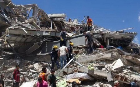 Kolombiya'da 7,4 büyüklüğündeki depremde ölenlerin sayısı 329'a çıktı