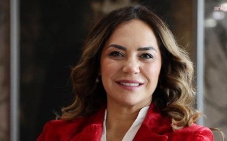 Tekirdağ Büyükşehir Belediye Başkanı Yüceer, Yeni Parti'ye geçti