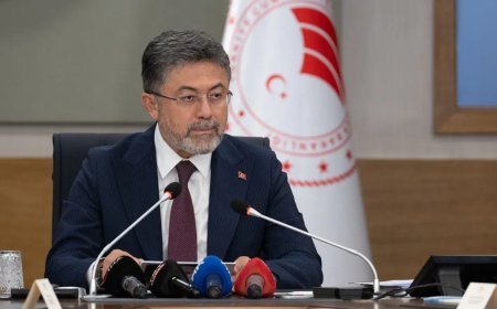 Bakan Yumaklı'dan üç bölge için orman yangını uyarısı
