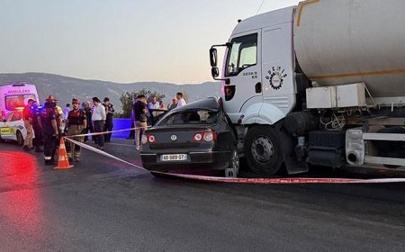 İzmir'de tanker ile otomobil çarpıştı! Karı koca öldü