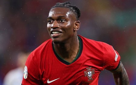 Galatasaray, Leao transferini KAP'a bildirdi!
