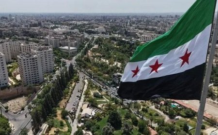 Suriye'nin Suveyda kentindeki silahlı gruplar güvenlik güçlerine saldırdı