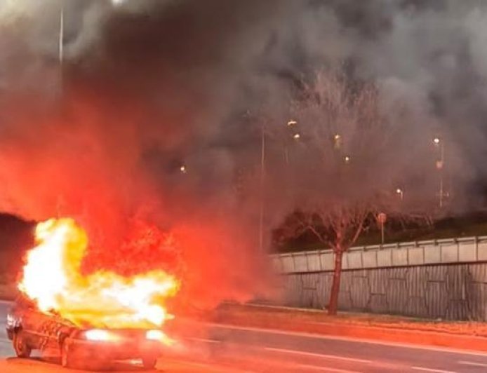 Eskişehir-Ankara karayolunda LPG tankı patlayan otomobil alev topuna döndü