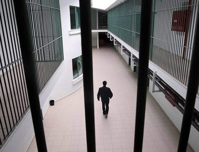 Binlerce katil ve pedofili tahliye ediliyor! Göreve gelir gelmez tepki çeken karar... 'İğrenç bir ihanet'