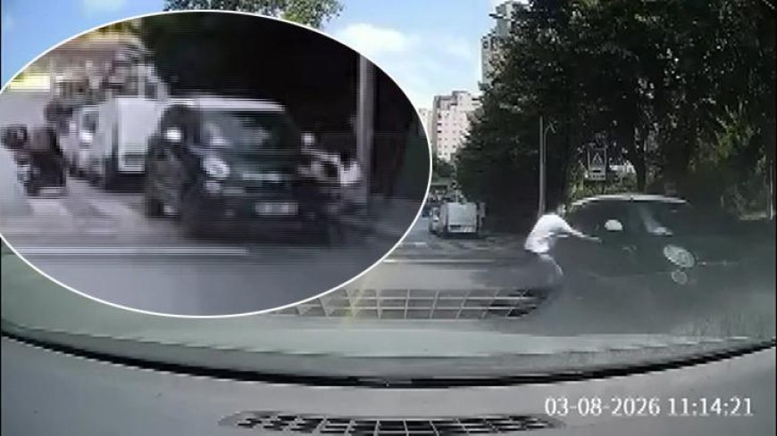 İstanbul'da kayan otomobili eliyle durdurdu! Şaşkına çeviren anlar kamerada