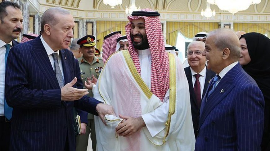 Suudi Arabistan'dan Türkiye ve Pakistan ile imzalanan Mekke Ortak Savunma Anlaşması'nın ardından ilk açıklama!