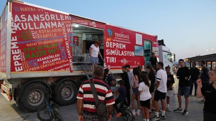 Tekirdağ'da Mürefte depreminin yıldönümünde deprem eğitimi
