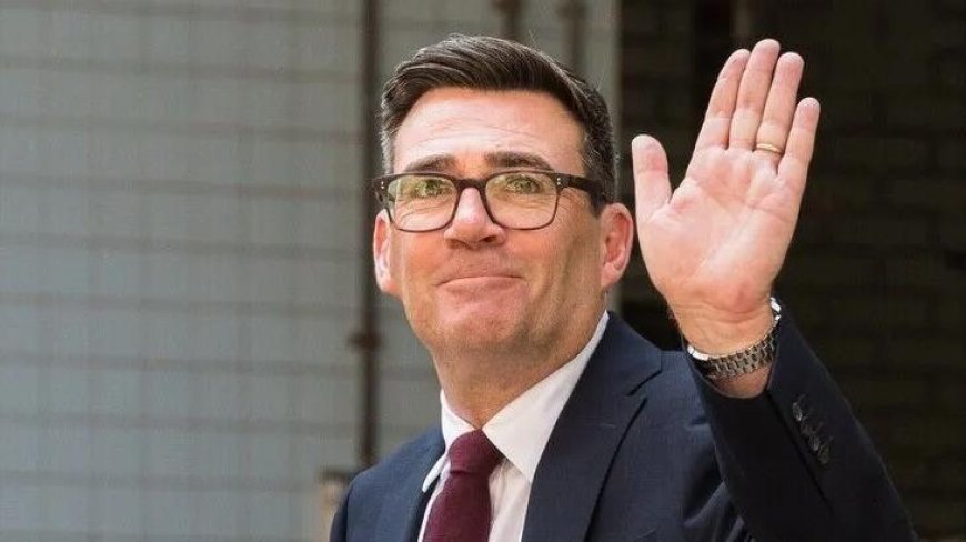 SON DAKİKA HABERLER: İngiltere'de skandal! Yeni başbakanı kandırmışlar: 'Birkaç kez mesajlaşmış'