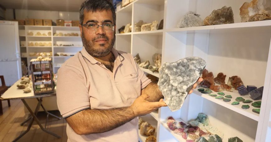 Ayağına taş takıldı, hayatı değişti. Doğadan topladı, 10 yılda sayısı 15 bin oldu