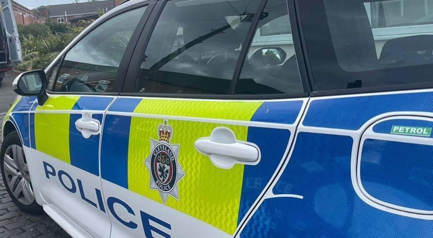 İngiltere'de can pazarı! Ters yönde giden araç polis aracına çarptı: 7 ölü