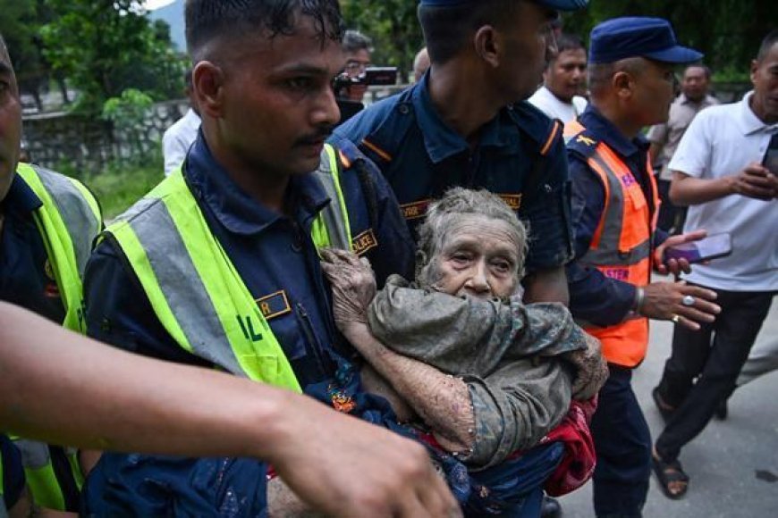 Nepal'de sel felaketi! En az 17 ölü: İşte bölgeden sıcak görüntüler