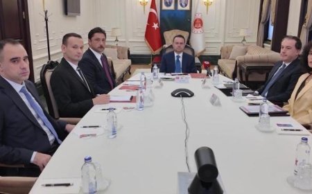 Adalet Bakanı Gürlek, Yunan mevkidaşı Floridis ile görüştü! Suç örgütü elebaşlarının iadesini istedik