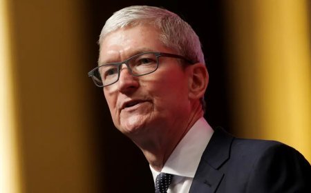 Apple'da Tim Cook devri sona erdi. Yeni CEO belli oldu