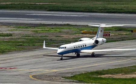 ABD'li bakanı taşıyan uçak acil iniş yaptı! 'Bir ilk olduğunu söylediler'