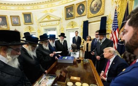 Beyaz Saray'da 47 yıl sonra bir ilk! Trump, Hasidik Yahudileri ile görüştü