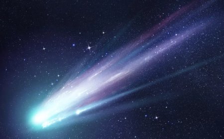 Sessiz bir buz kütlesiydi, Satürn'le karşılaşınca kaderi değişti. Bir kuyruklu yıldız doğuyor