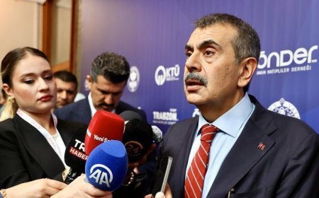 Bakan Tekin'den öğretmenlerin kıyafet düzenlemesine ilişkin net mesaj: Bu bir hatırlatmadır