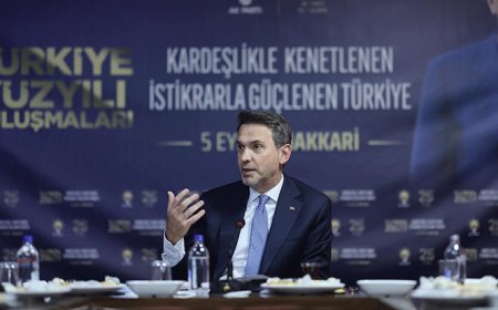 Bakan Bayraktar: Terörsüz Türkiye, bölgedeki bütün illerimizi adeta yıldız gibi parlatacak