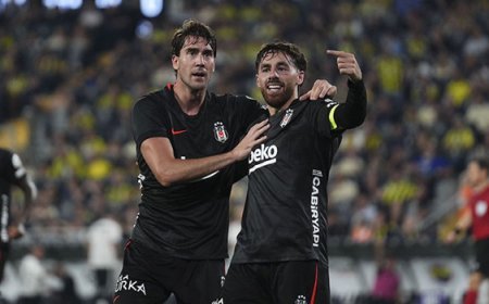 Vlahovic'ten Orkun Kökçü'ye övgü dolu sözler: 'Messi gibi asist!'