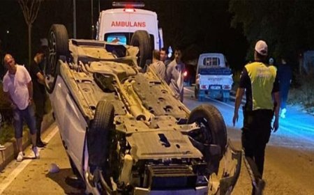 Bursa'da feci kaza! Kamyonetle otomobil çarpıştı: 2 yaralı