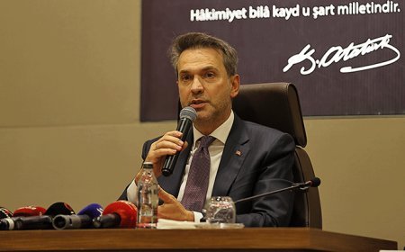 Bakan Bayraktar: Elektrikte yüzde 65 yerliliğe ulaşmış durumdayız
