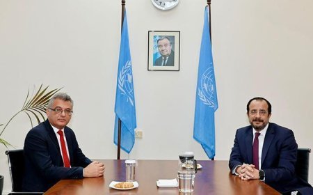 KKTC Cumhurbaşkanı Erhürman, GKRY lideri Hristodulidis ile görüştü