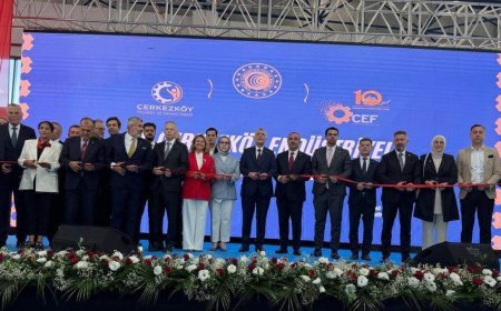 Bakan Bolat: İhracatta yıl sonunda 410 milyar doları aşacağız / Ek fotoğraflar