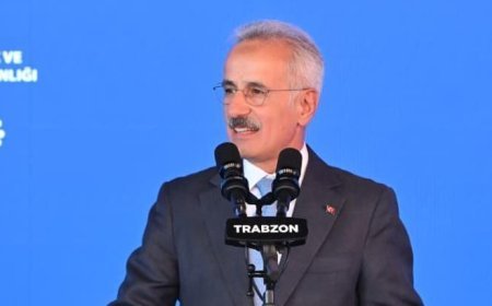 Bakan Uraloğlu: Trabzon'a yakışır canlı bir yaşam merkezi inşa ediyoruz