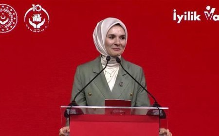 'İyilik Var' web sitesi ve mobil uygulaması erişime açıldı
