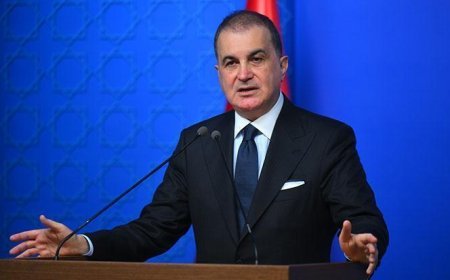 AK Parti Sözcüsü Çelik’ten Özgür Özel’e sert tepki: Kendisini siyaset adabına davet ediyoruz