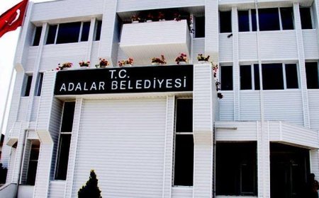 Adalar Belediye Başkan Vekili Medine Pamuk görevinden istifa etti: Valilik seçim tarihini açıkladı