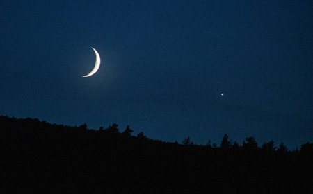 Görenler telefona sarıldı! Ay ve yıldız aynı karede