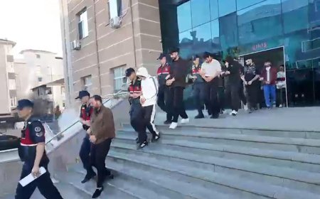 Hesaplarında 2,3 milyar liralık hareketlilik olan yasa dışı bahis şüphelilerine operasyon: 12 tutuklama