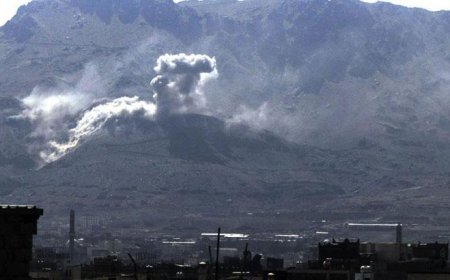 Yemen'deki Husiler, Suudi Arabistan'ın başkenti Riyad'daki bazı noktaları hedef aldı