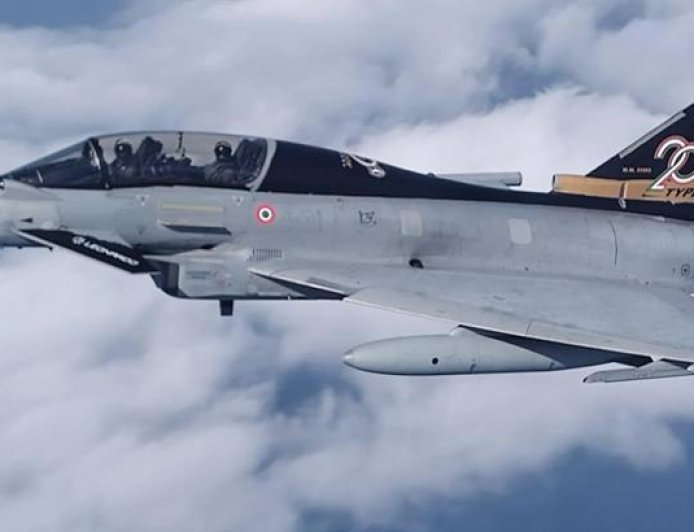 Suudi Arabistan'da İtalya'nın Eurofighter savaş uçağı vuruldu! Bakandan ilk açıklama