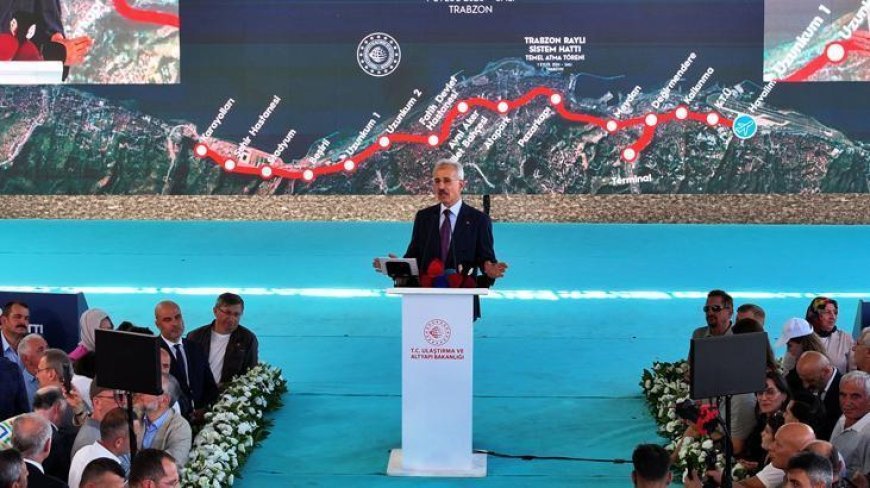 Bakan Uraloğlu, Trabzon Raylı Sistem Hattı Temel Atma Töreni'nde konuştu