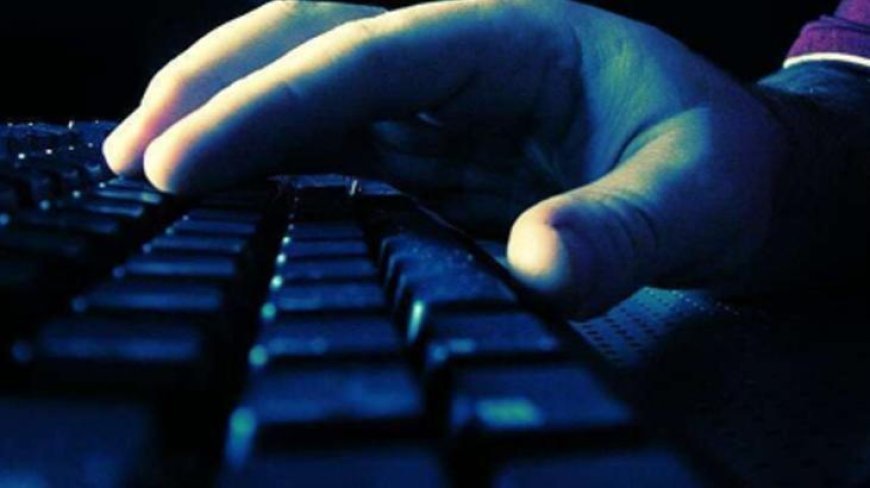 İstanbul'da tehdit içerikli paylaşım yapan 15 yaşındaki şüpheli yakalandı