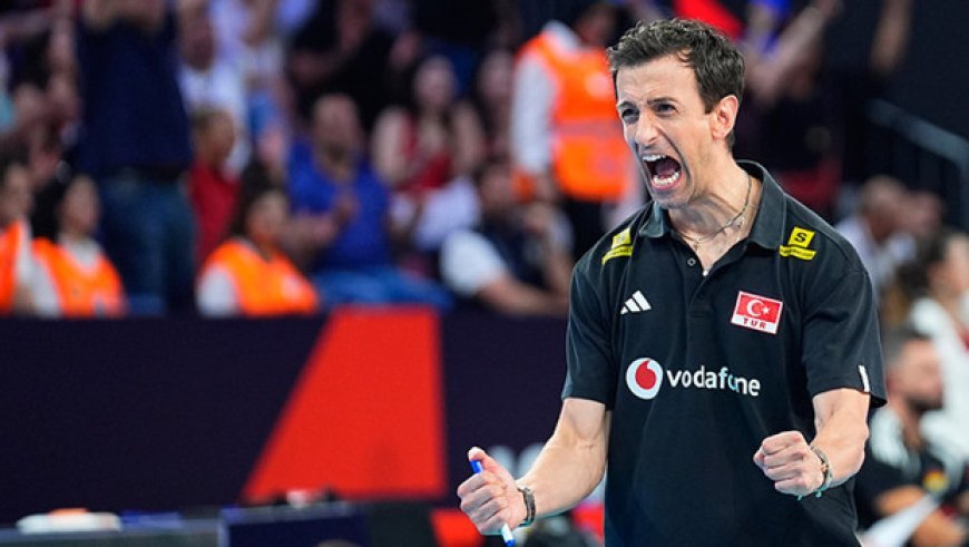 Daniele Santarelli: 'Şampiyonluğa odaklıyız!'