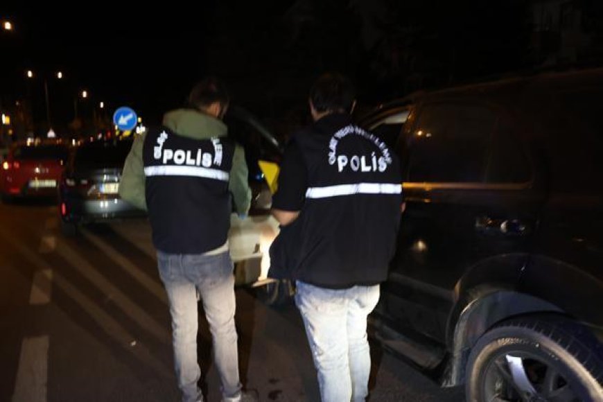 Nevşehir'deki silahlı saldırının şüphelileri, devriye ekibinin durdurduğu plakasız araçta yakalandı