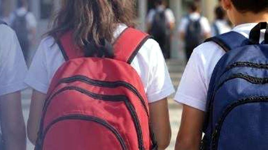 Tekirdağ Büyükşehir Belediyesi'nden öğrencilere okul çantası ve kırtasiye desteği