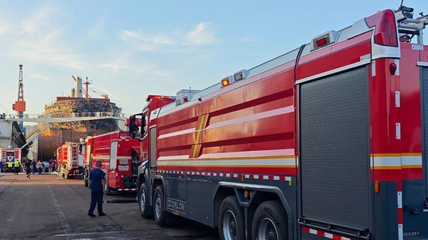 Çin'de tersanedeki kargo gemisinde yangın! 20 ölü, 5 yaralı